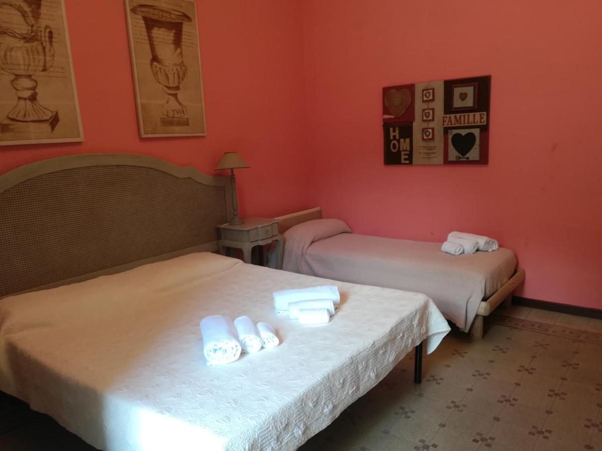 B&B A Due Passi Dal Mare Scilla Exterior foto