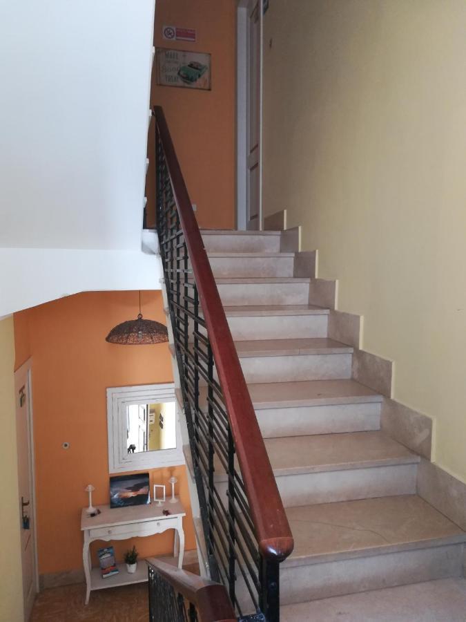 B&B A Due Passi Dal Mare Scilla Exterior foto